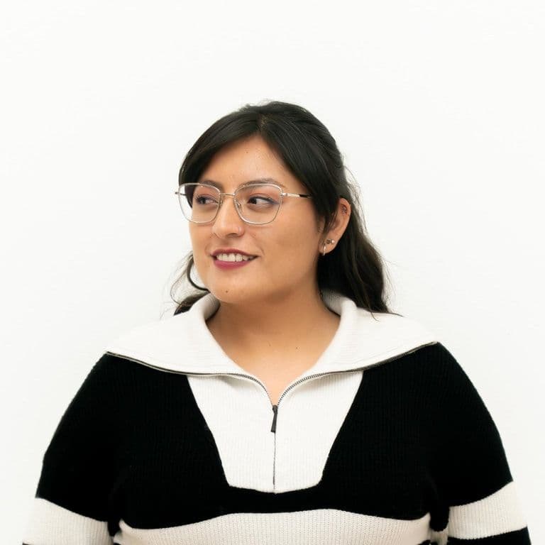 Color portrait of Liz Durán.